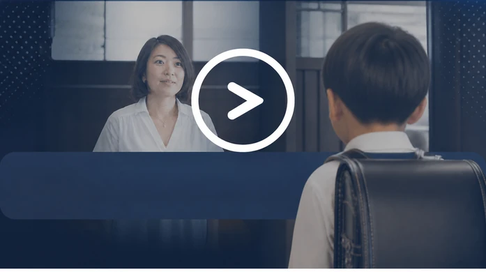 保護者 / 体験談 / 楽しく通う姿 / 英語に親しみ学ぶ意欲が育った保護者の声 / 活動の様子も共有 / 英語環境 / 学び時間 / 声